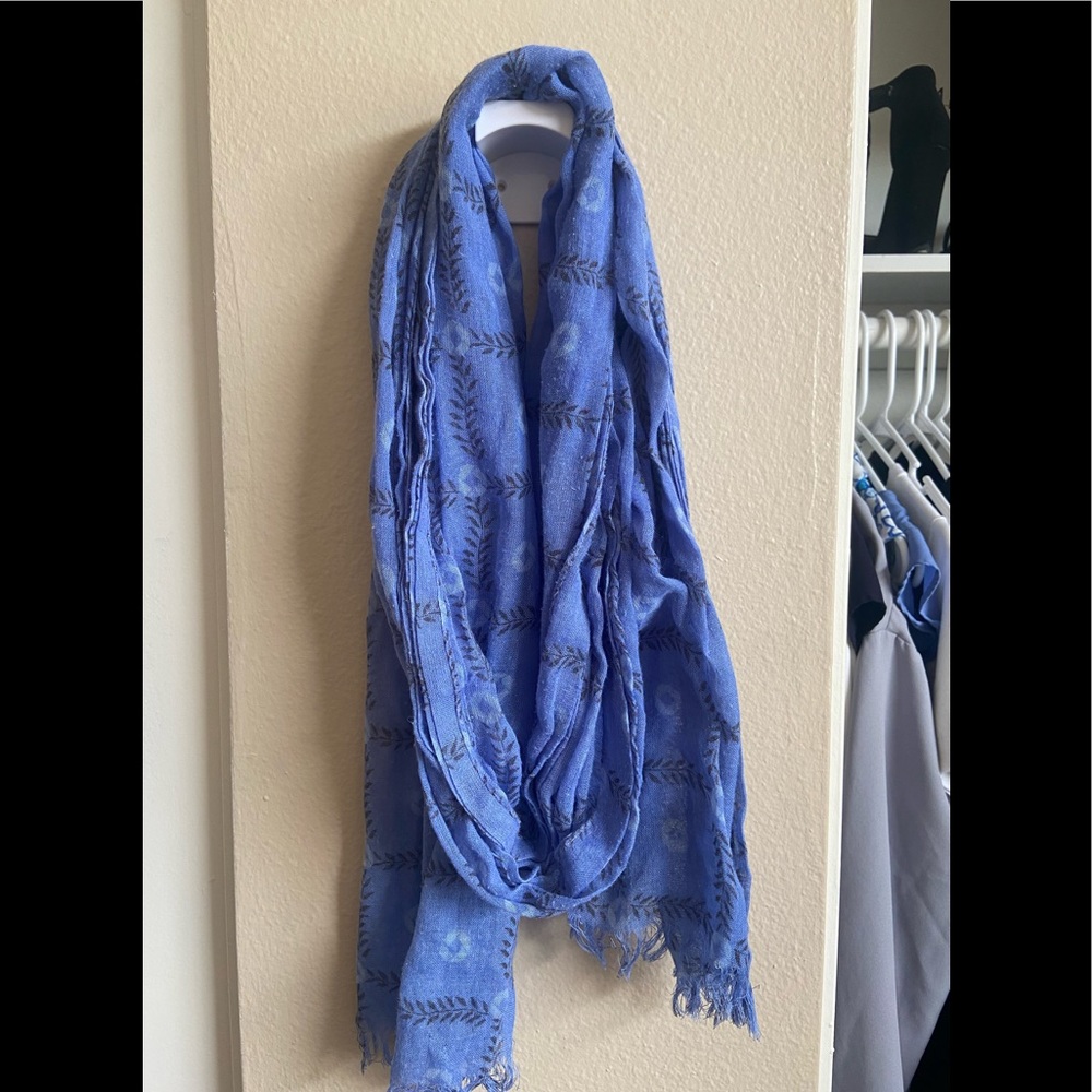 Chase Lanes End Scarf